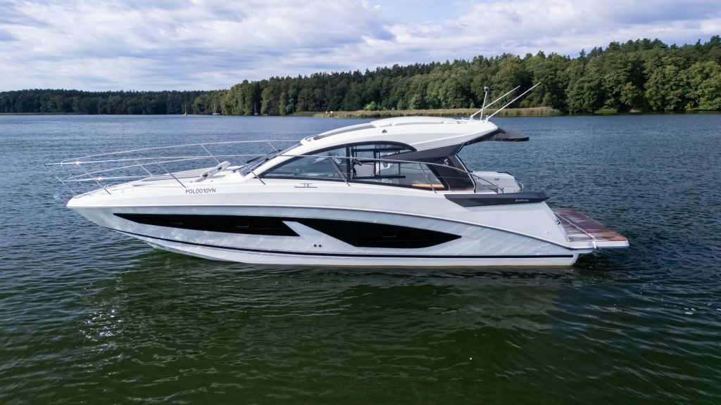 Zdjęcie łodzi motorowej Beneteau Gran Turismo 36 - PR Boats