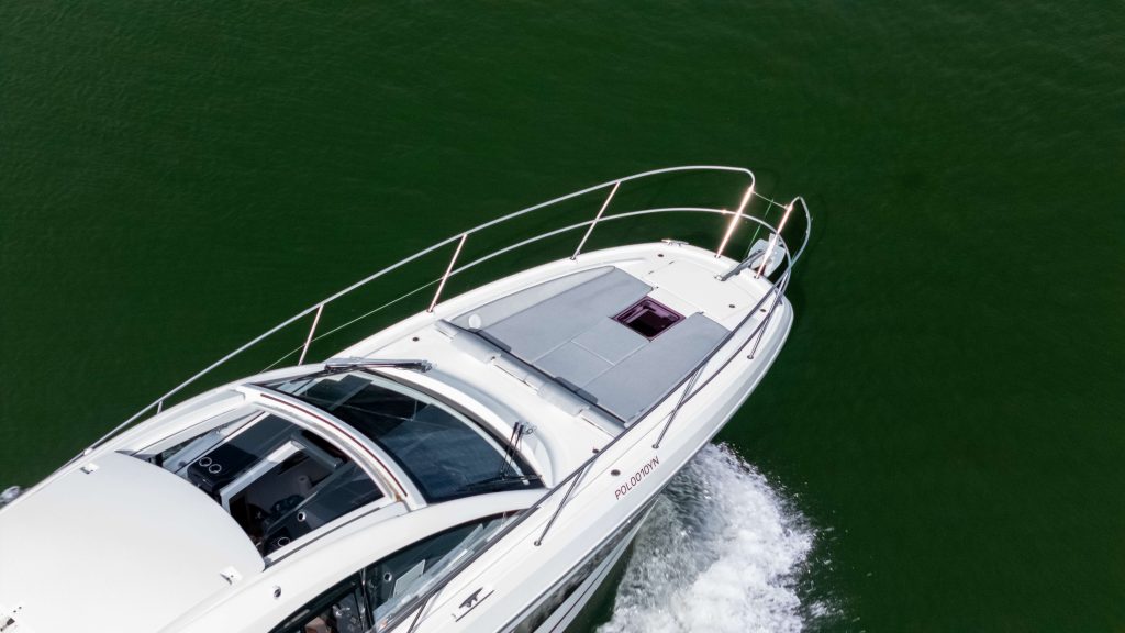 Zdjęcie łodzi motorowej Beneteau Gran Turismo 36 - PR Boats