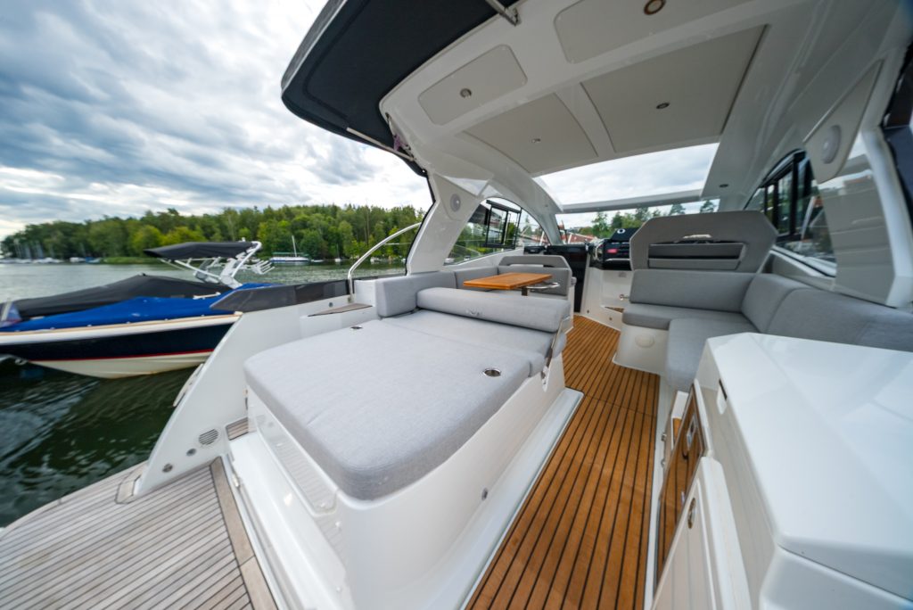 Zdjęcie łodzi motorowej Beneteau Gran Turismo 36 - PR Boats