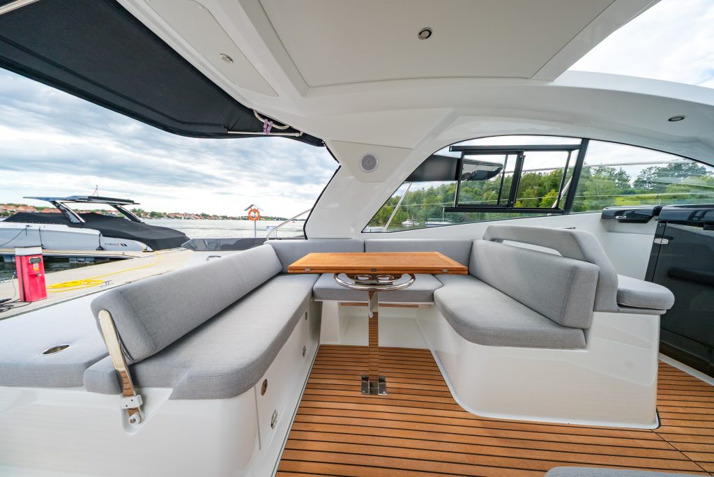 Zdjęcie łodzi motorowej Beneteau Gran Turismo 36 - PR Boats