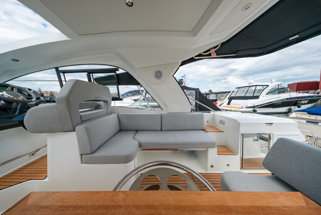 Zdjęcie łodzi motorowej Beneteau Gran Turismo 36 - PR Boats