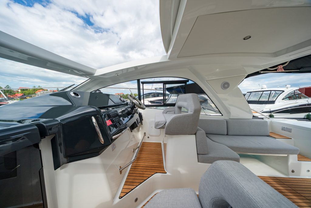 Zdjęcie łodzi motorowej Beneteau Gran Turismo 36 - PR Boats
