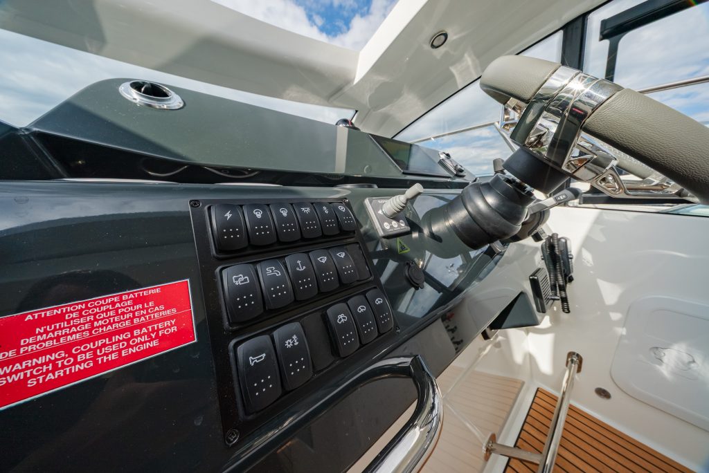 Zdjęcie łodzi motorowej Beneteau Gran Turismo 36 - PR Boats