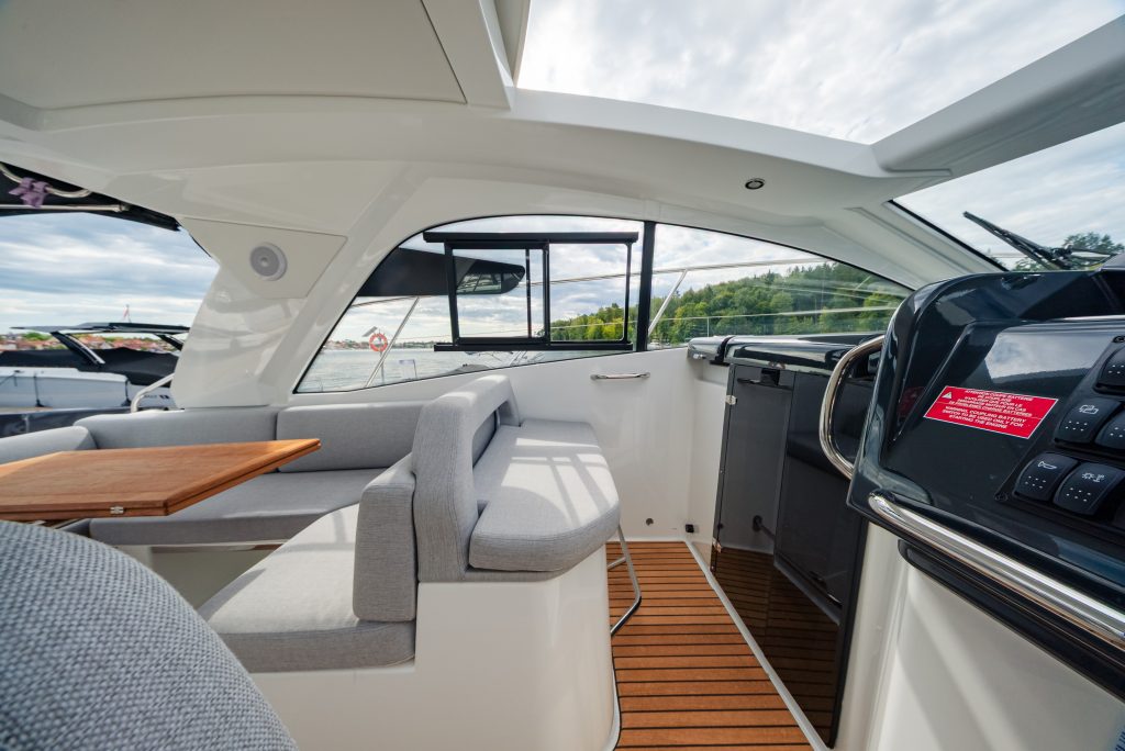 Zdjęcie łodzi motorowej Beneteau Gran Turismo 36 - PR Boats