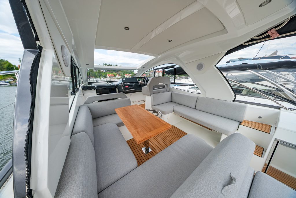 Zdjęcie łodzi motorowej Beneteau Gran Turismo 36 - PR Boats