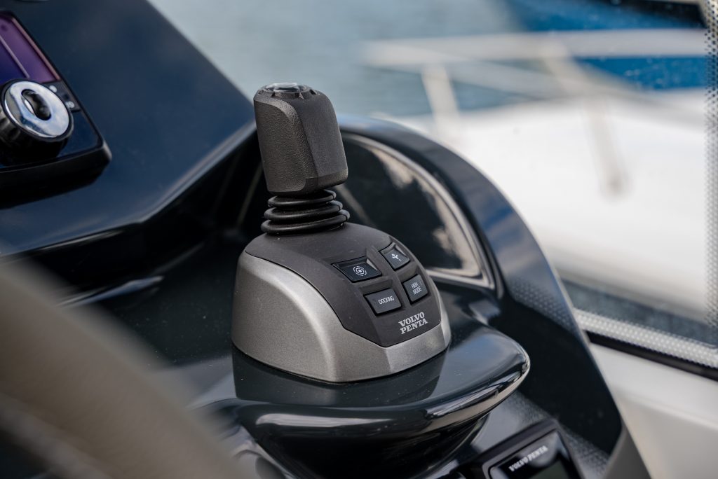 Zdjęcie łodzi motorowej Beneteau Gran Turismo 36 - PR Boats