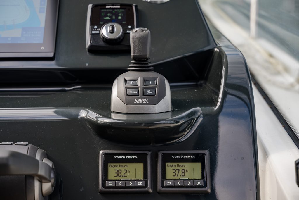 Zdjęcie łodzi motorowej Beneteau Gran Turismo 36 - PR Boats