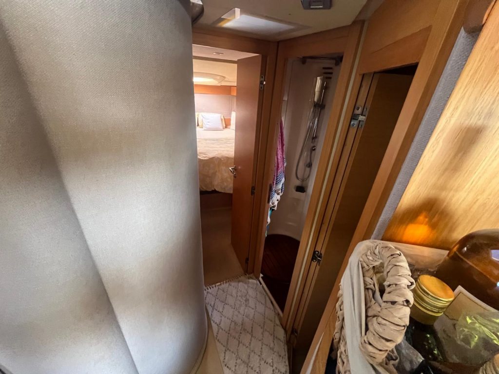 Zdjęcie łodzi motorowej Azimut 43 - PR Boats