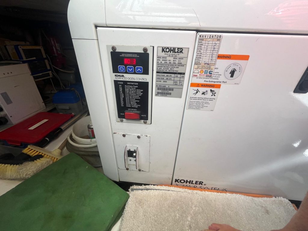 Zdjęcie łodzi motorowej Azimut 43 - PR Boats