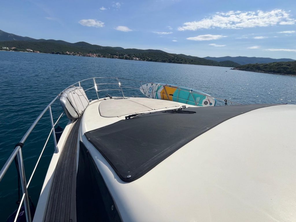 Zdjęcie łodzi motorowej Azimut 43 - PR Boats