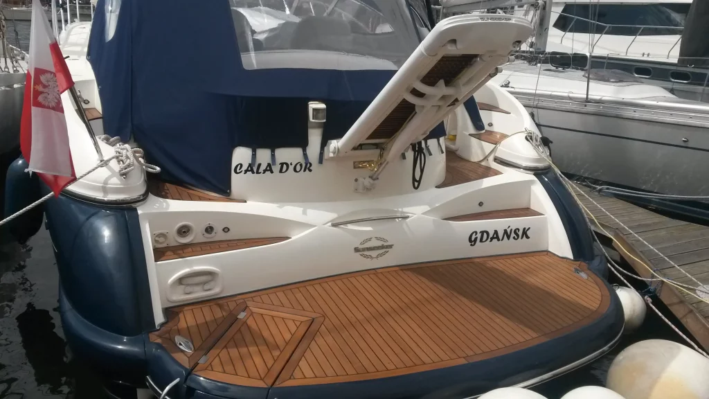 Zdjęcie łodzi motorowej Sunseeker Camarque 44 - PR Boats