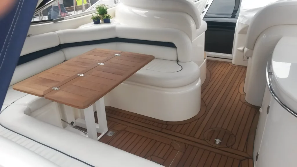 Zdjęcie łodzi motorowej Sunseeker Camarque 44 - PR Boats