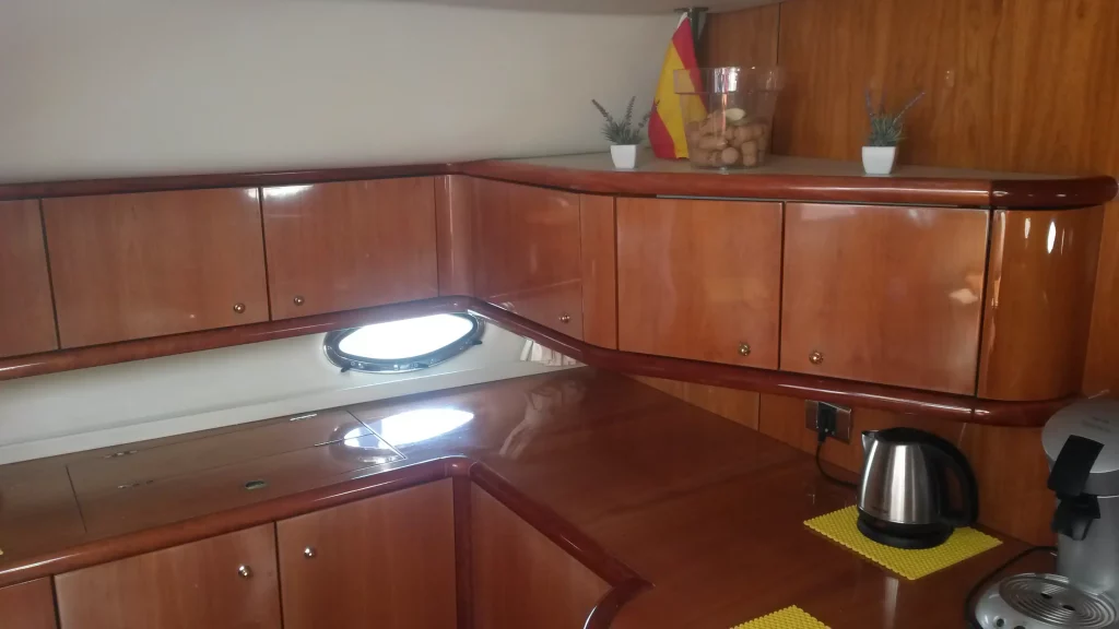 Zdjęcie łodzi motorowej Sunseeker Camarque 44 - PR Boats