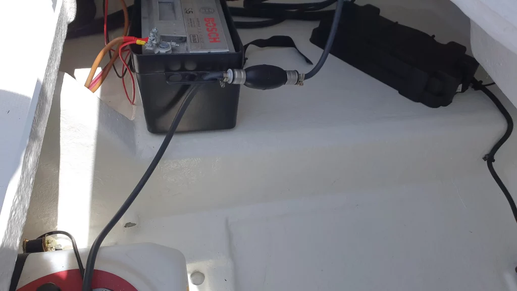 Zdjęcie łodzi motorowej Marine Time QX563 Sunny - PR Boats