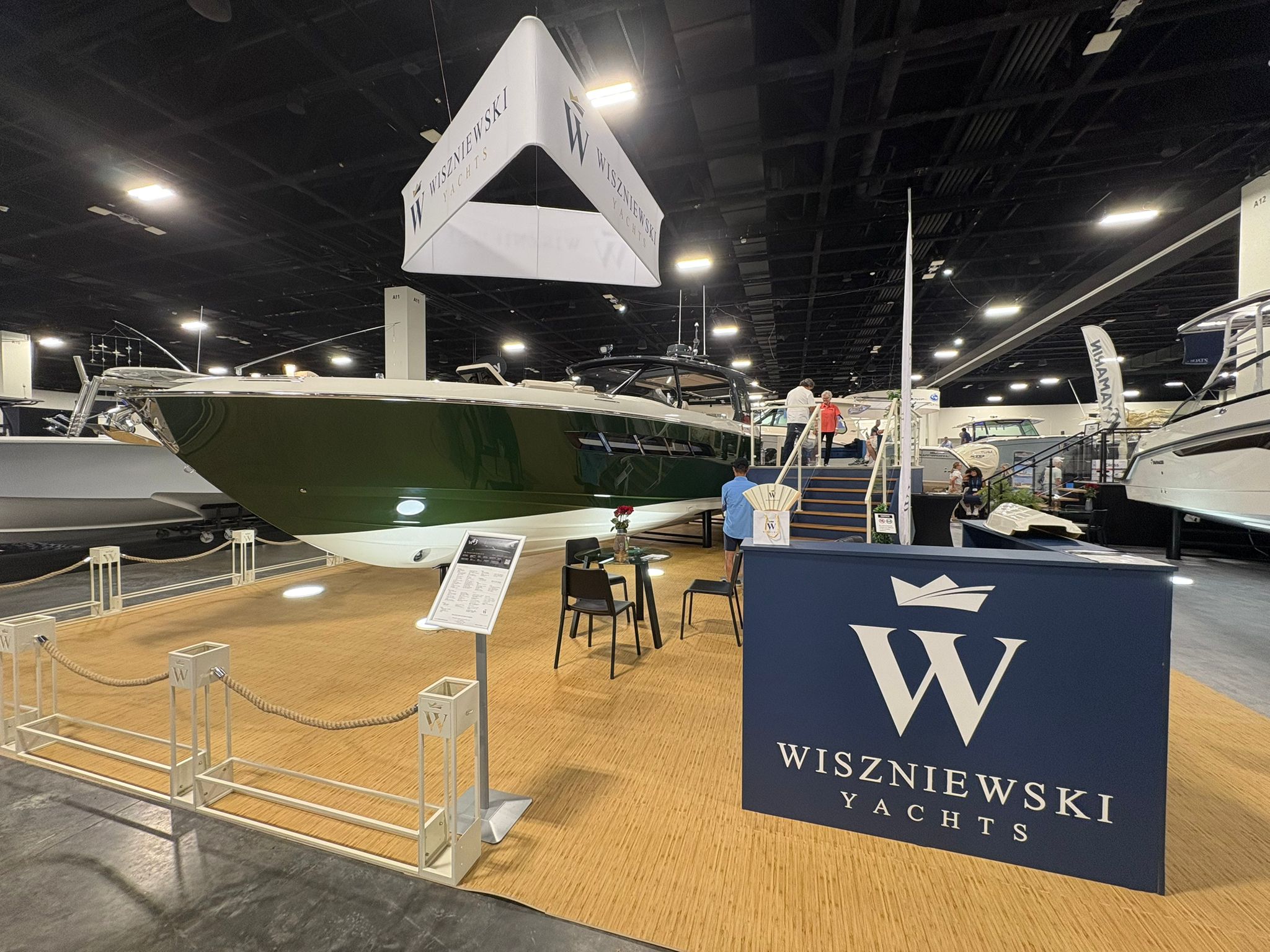Wiszniewski Yachts na Fort Lauderdale Yacht Expo 2025